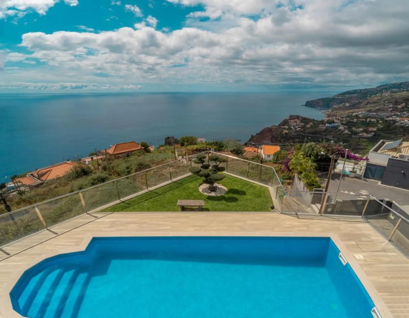 Rich Villa Ponta do Sol